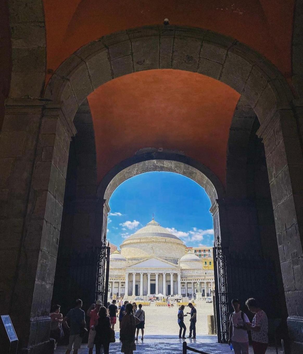 Affittacamere Civico Sedici Napoli